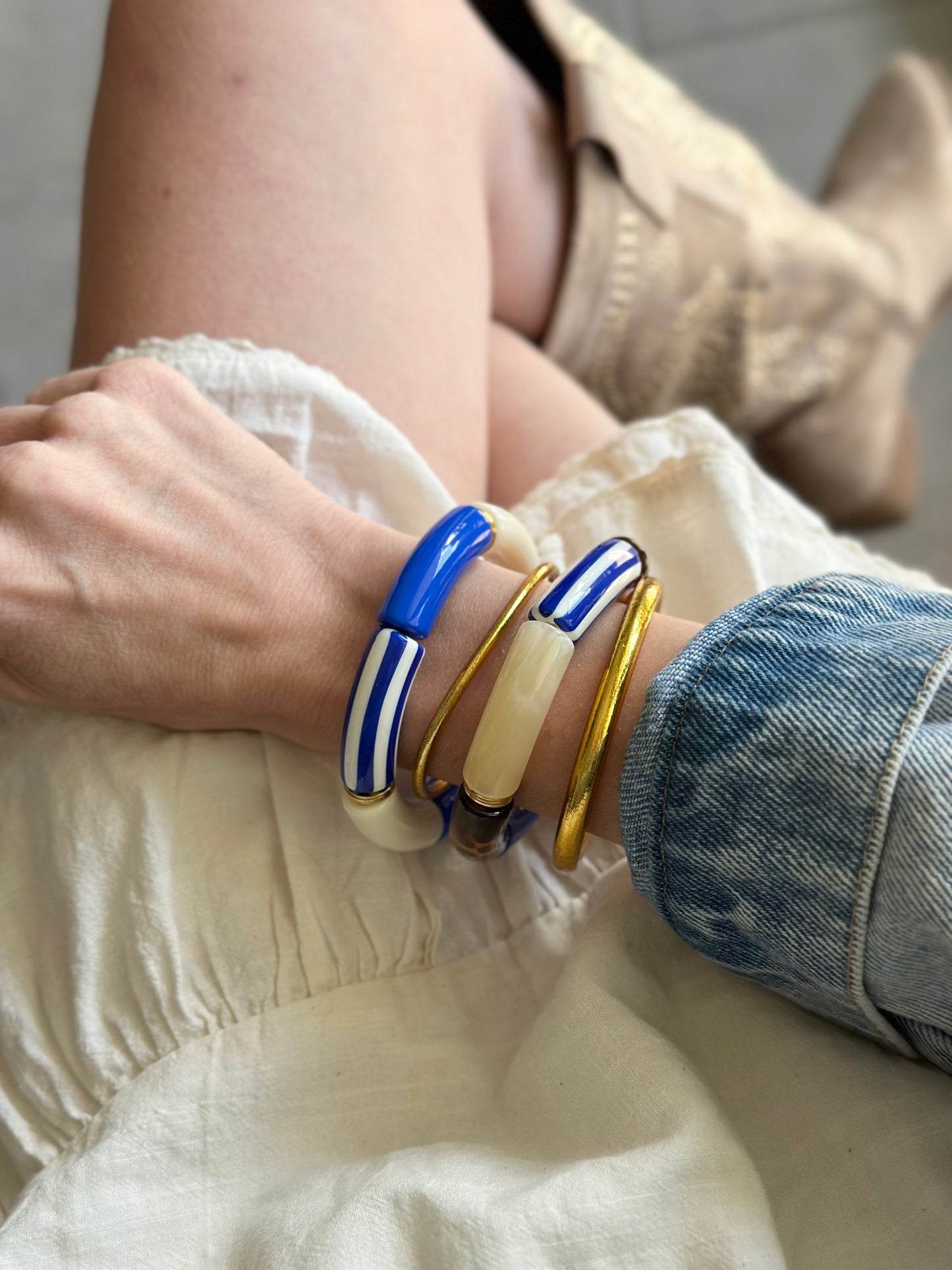 Bracelet tube rayé Bleu